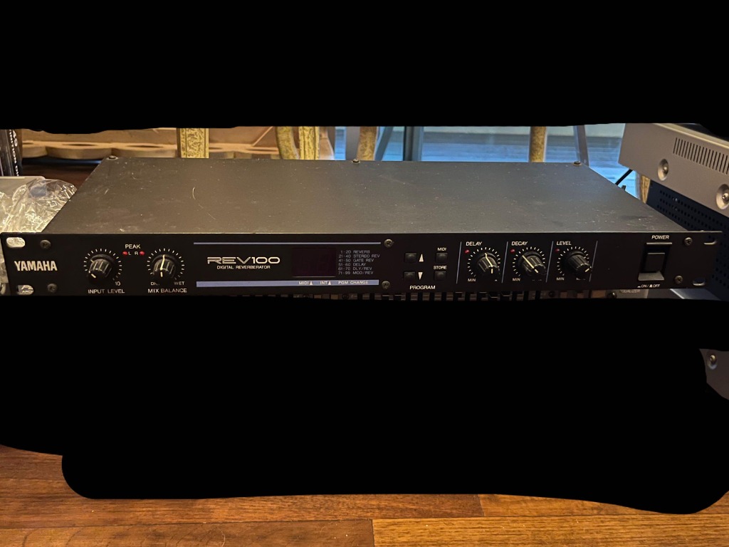 YAMAHA REV100 Digital Reverberator, Audio, Soundbars, Speakers