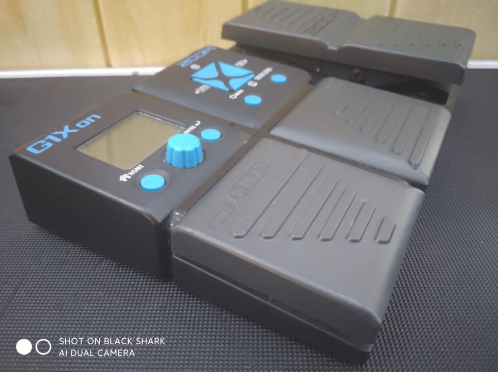 Zoom G1Xon Guitar MultiEffects Processor, Hobbies & Toys, Music