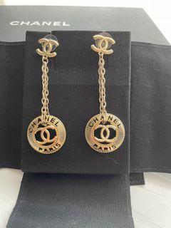 100% 真品 Chanel 復古耳環 垂吊式 金色