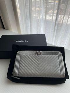 100%真品 Chanel 山型紋 銀灰色 銀扣 長夾