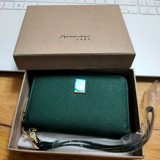由 KuRo8 (刊登 ID 1156961571，圖片 1) 提交，位於 的 (類別：)，說明：。