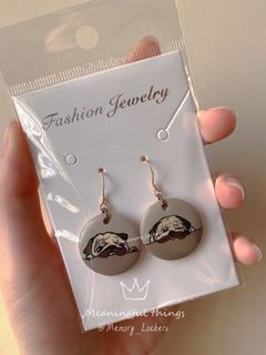 （分類：）位於 。 由 earrings_memory_lockers 提交（商品編號 1156950442，圖片 1）。簡介： 。