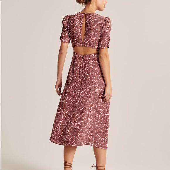 Fitch Cinched Sleeve Midi Dress 