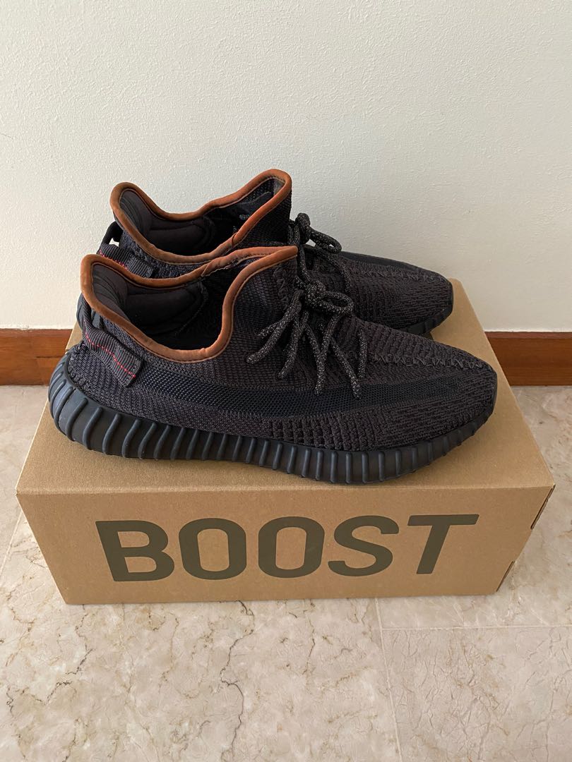 yeezy boost 350v2 black