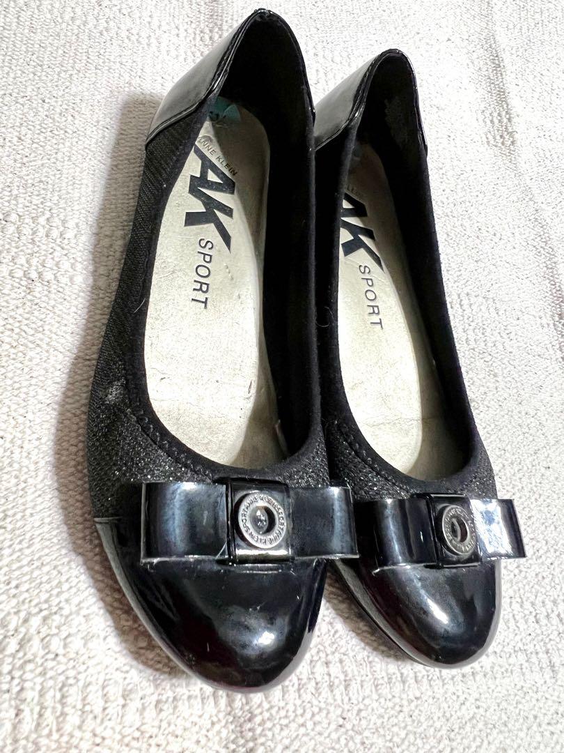 Anne klein deals sport flats