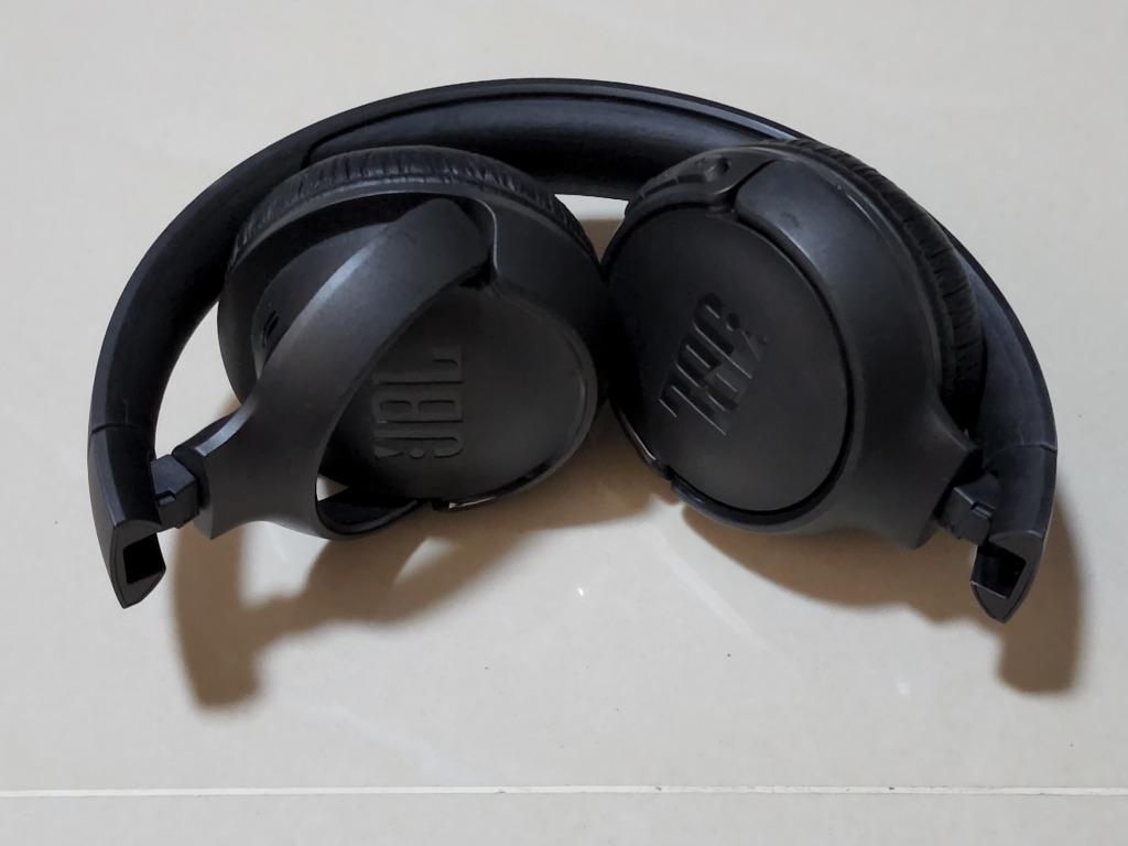 Assorted Headsets (Logitech H390, Logitech H570E), Audio, Headphones