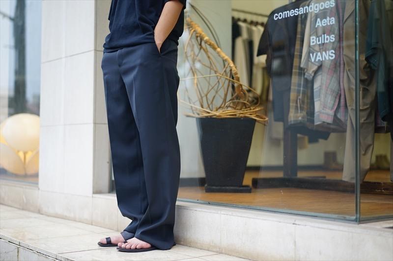 TOPBLACKブラック【新品】23AW LIGHT WOOL MAX GABARDINE SLACKS