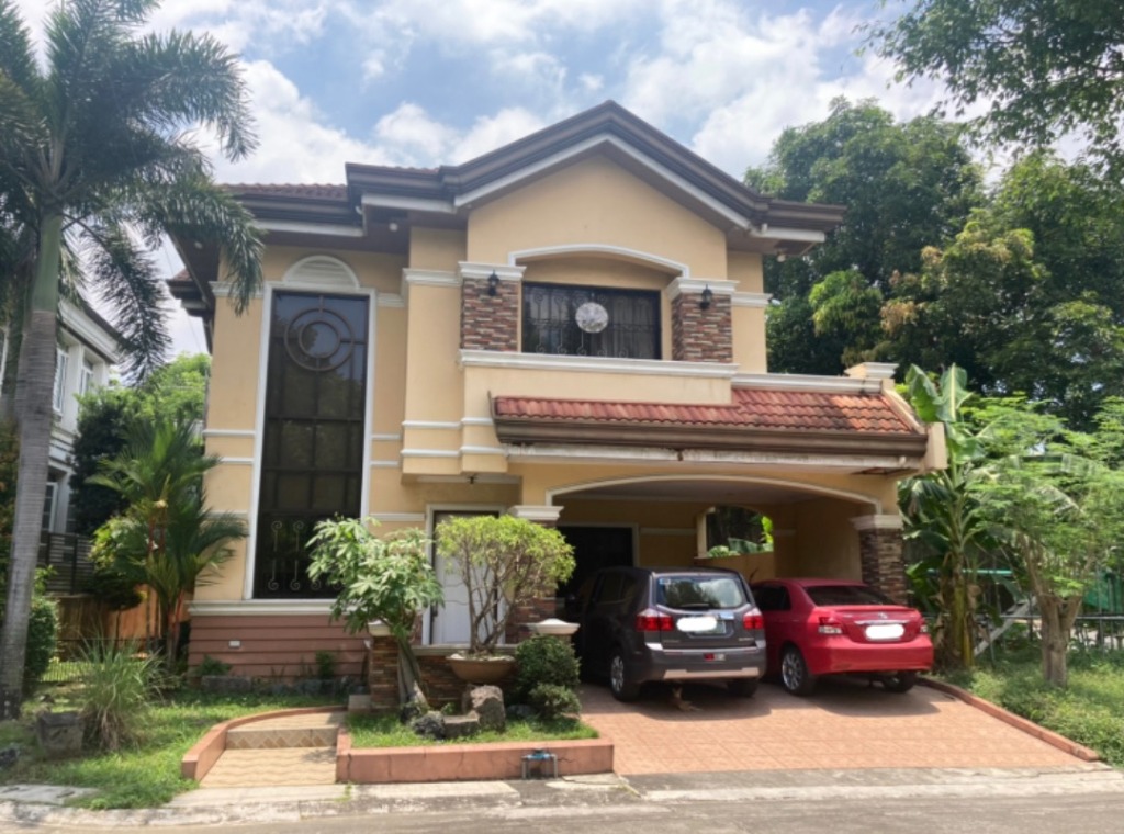Ayala Ferndale Homes Quezon City Two Storey House For Sale (negotiable
