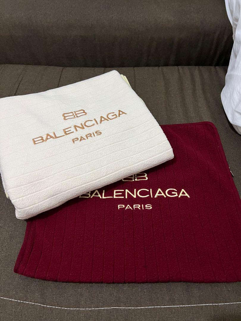 Balenciaga blanket deals