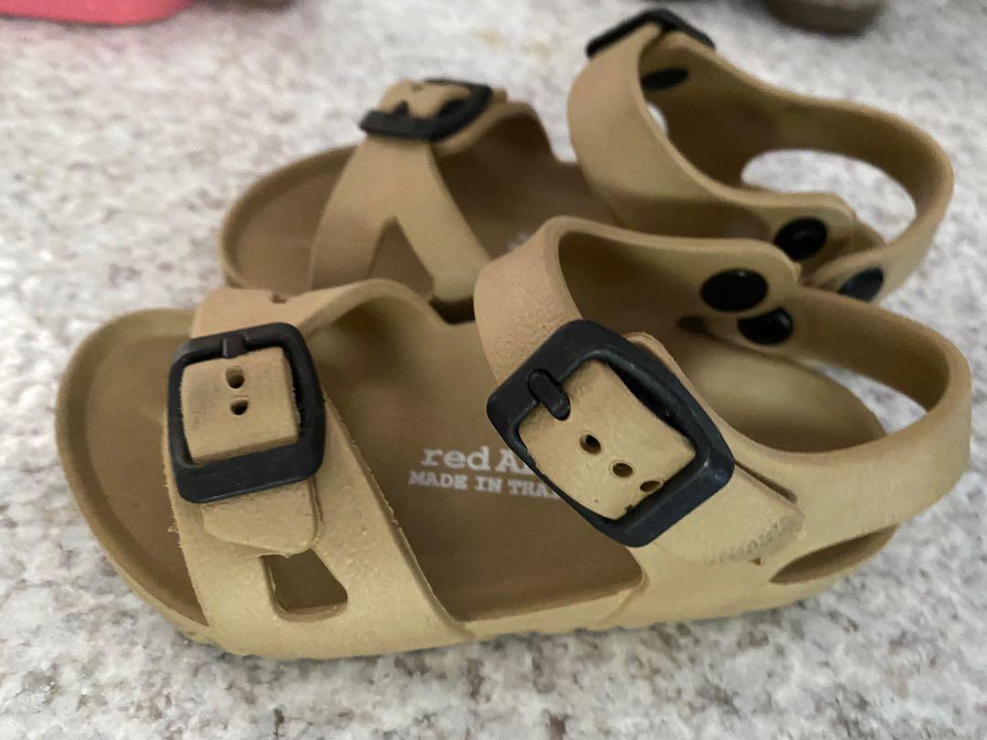 Toddler boy 2025 birkenstock look alikes