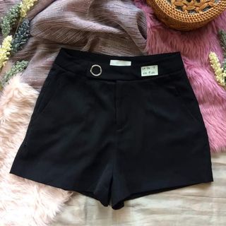 (Category: ) located in . Submitted by _clothescollection (Listing ID 1156921618, Image 1). Description: .