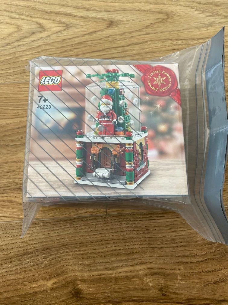 FINAL PRICE!) BNIB LEGO 40223 Limited Edition Christmas Snow Globe