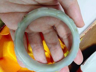 Carved Jade bangle