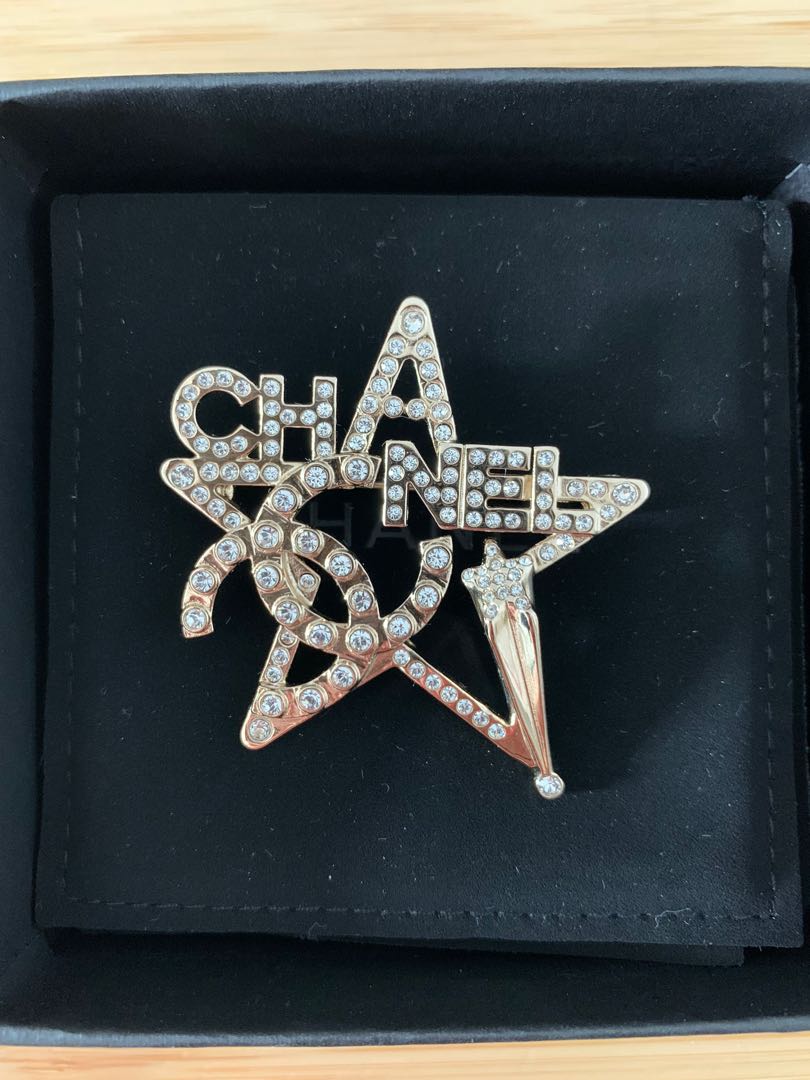 Chanel star clearance brooch