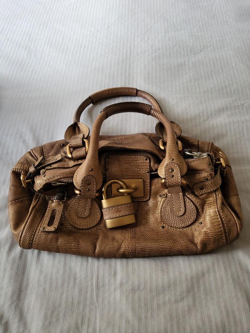 Chloe padlock outlet