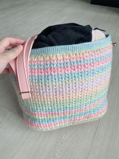 (Category: ) located in . Submitted by crochet_j (Listing ID 1156968432, Image 1). Description: .