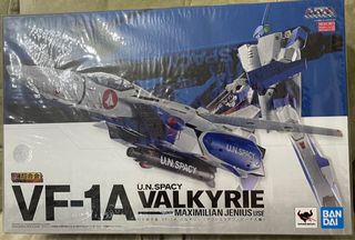 （分類：）位於 。 由 adrianng.314 提交（商品編號 1157102004，圖片 1）。簡介： 。