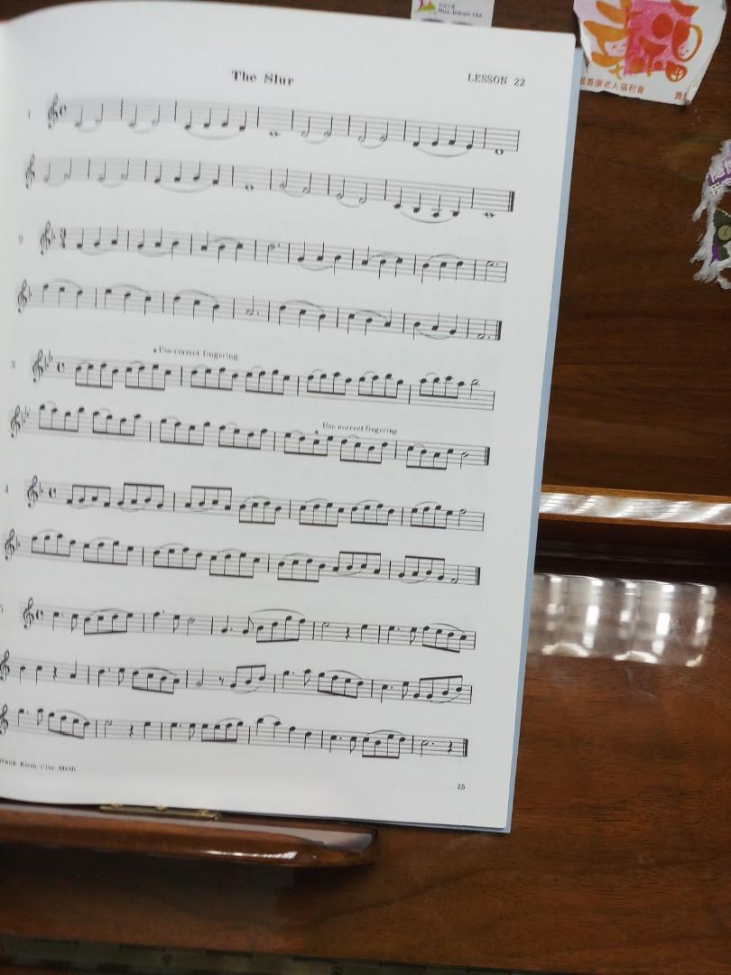Elementary method clarinet （分類：音樂與媒體 - 樂譜）位於 Hong Kong。 由 rhythmyaya 提交（商品編號 1157023554，圖片 2）。簡介： 本週(24/4/22 - 1/5/22 )特價書，Elementary method for clarinet (rubank edition), 只有一本，只限一週，若有其他書想要，可告訴我，一起買更抵。。
