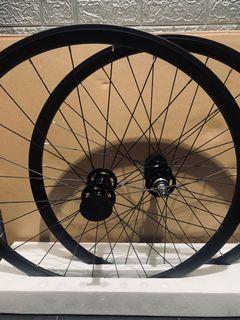 ❗JUNE SALE❗🚴‍♂️Fixie Wheelset Laced to Novatec Hub