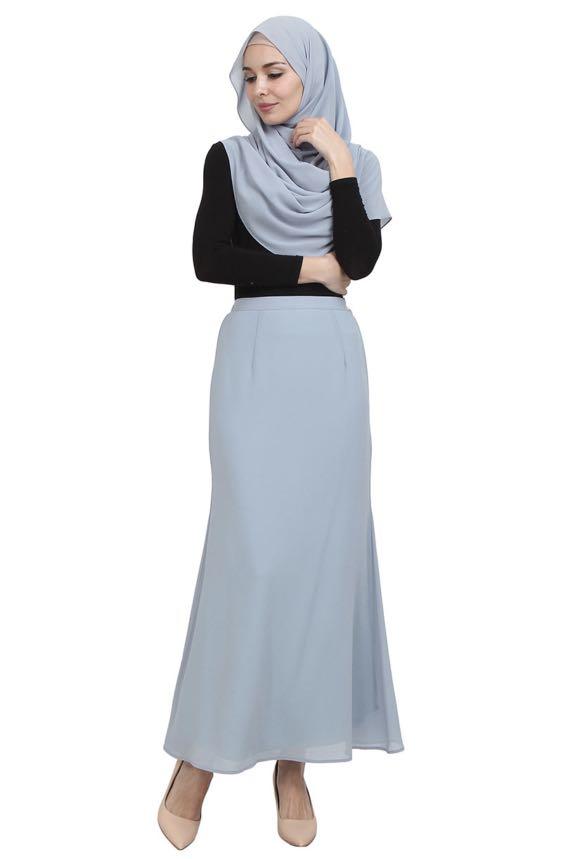 Flavie Mermaid Chiffon Maxi Skirt 3XL in Blue Fog Women s Fashion