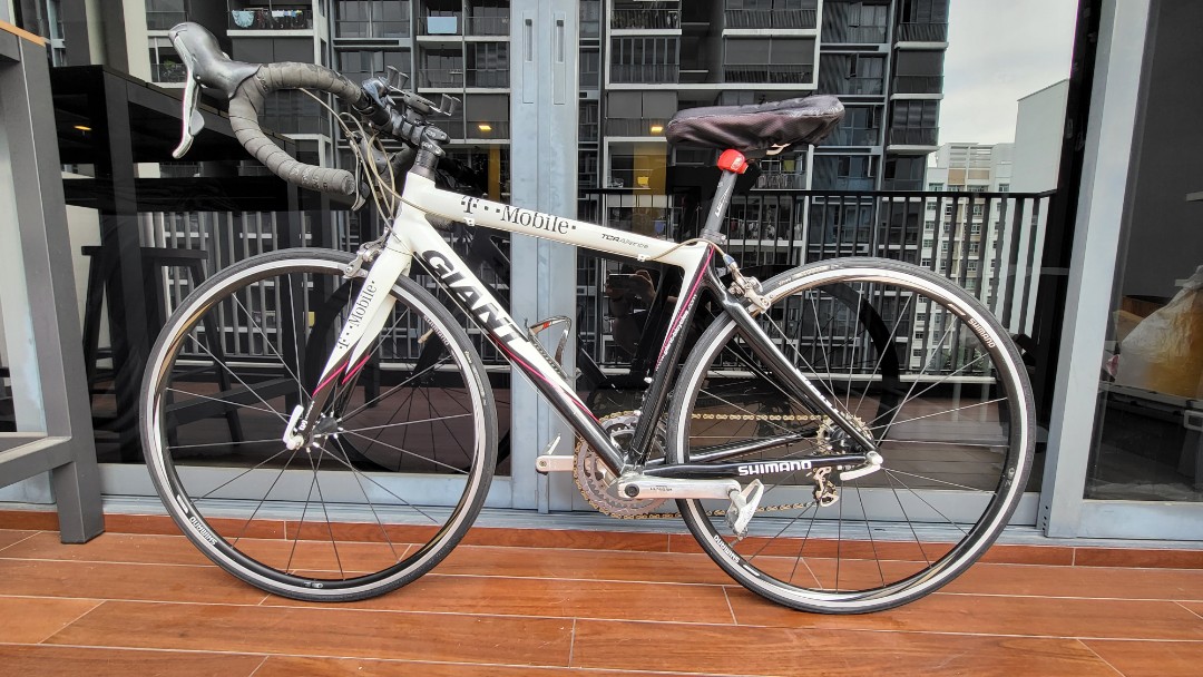 Giant t mobile road bike for sale on sale