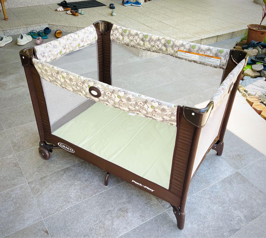 Graco Pack and Play folding cot, Babies & Kids, Baby Nursery & Kids