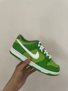 (Category: ) located in . Submitted by sneaker.steals (Listing ID 1157053831, Image 1). Description: .