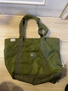 （分類：）位於 。 由 tkriki 提交（商品編號 1157109258，圖片 1）。簡介： 。