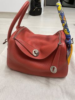 （分類：）位於 。 由 yeezyboosthk 提交（商品編號 1157105965，圖片 1）。簡介： 。