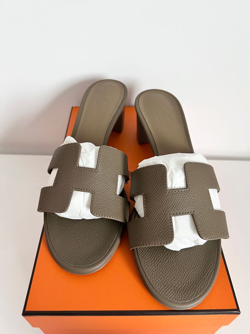 Hermes Etoupe Oasis Sandal