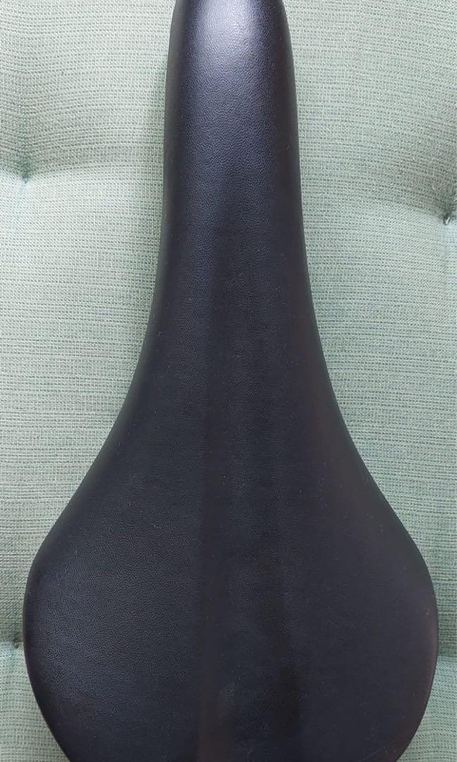 Iridium 2024 fitness saddle