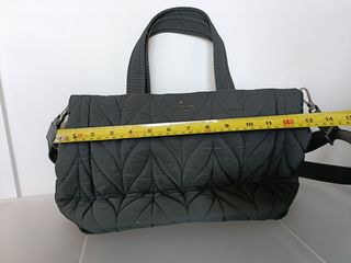 （分類：）位於 。 由 angie_thy 提交（商品編號 1156981885，圖片 1）。簡介： 。
