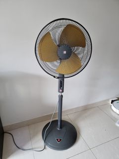 (Category: ) located in . Submitted by euphoriavj (Listing ID 1156952425, Image 1). Description: .
