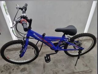 (Category: ) located in . Submitted by neoutlier (Listing ID 1157056401, Image 1). Description: .