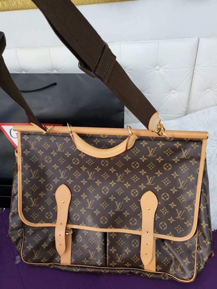 Louis Vuitton Vintage Monogram Canvas Sac Chasse Hunting Bag