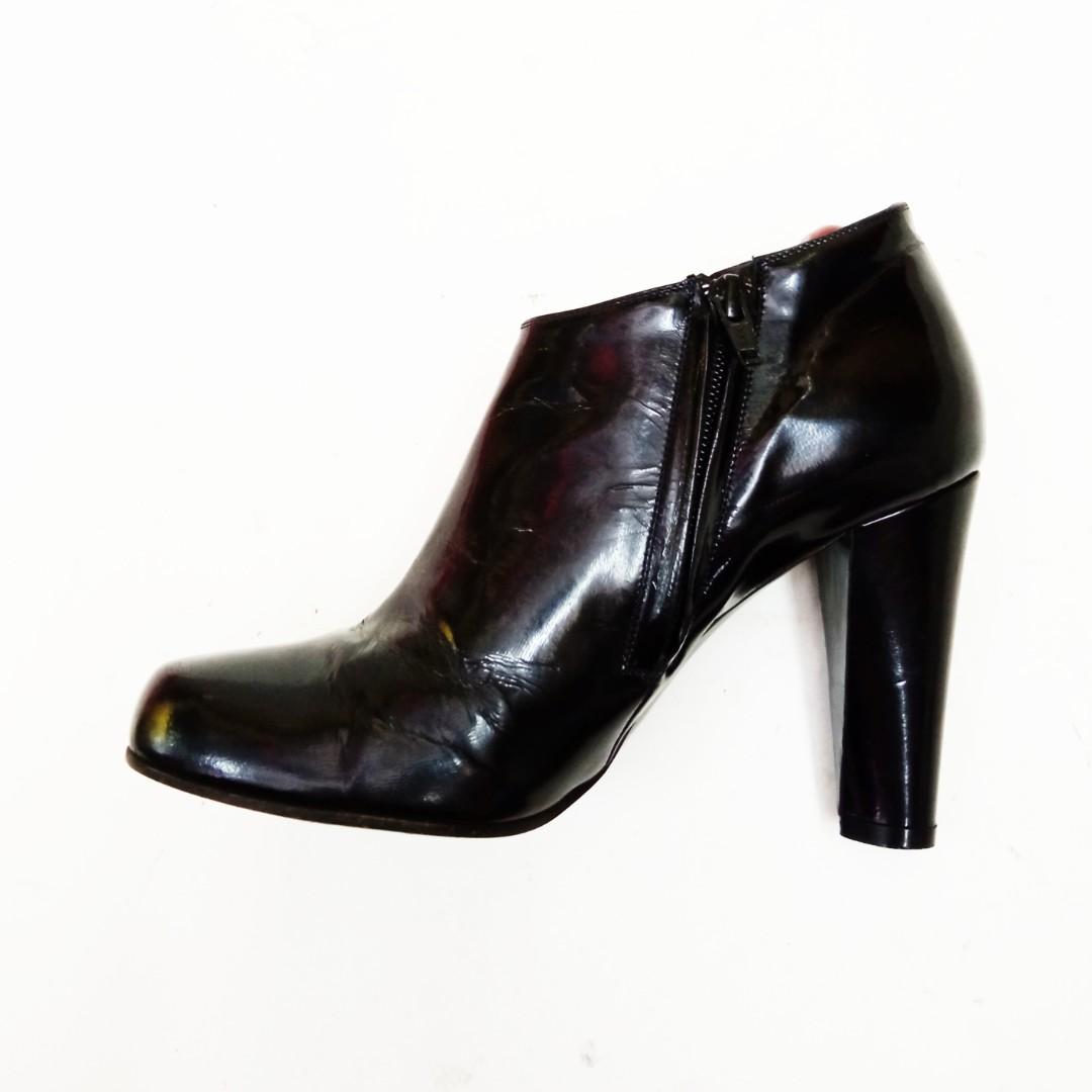 Marc jacobs patent new arrivals leather ankle boots