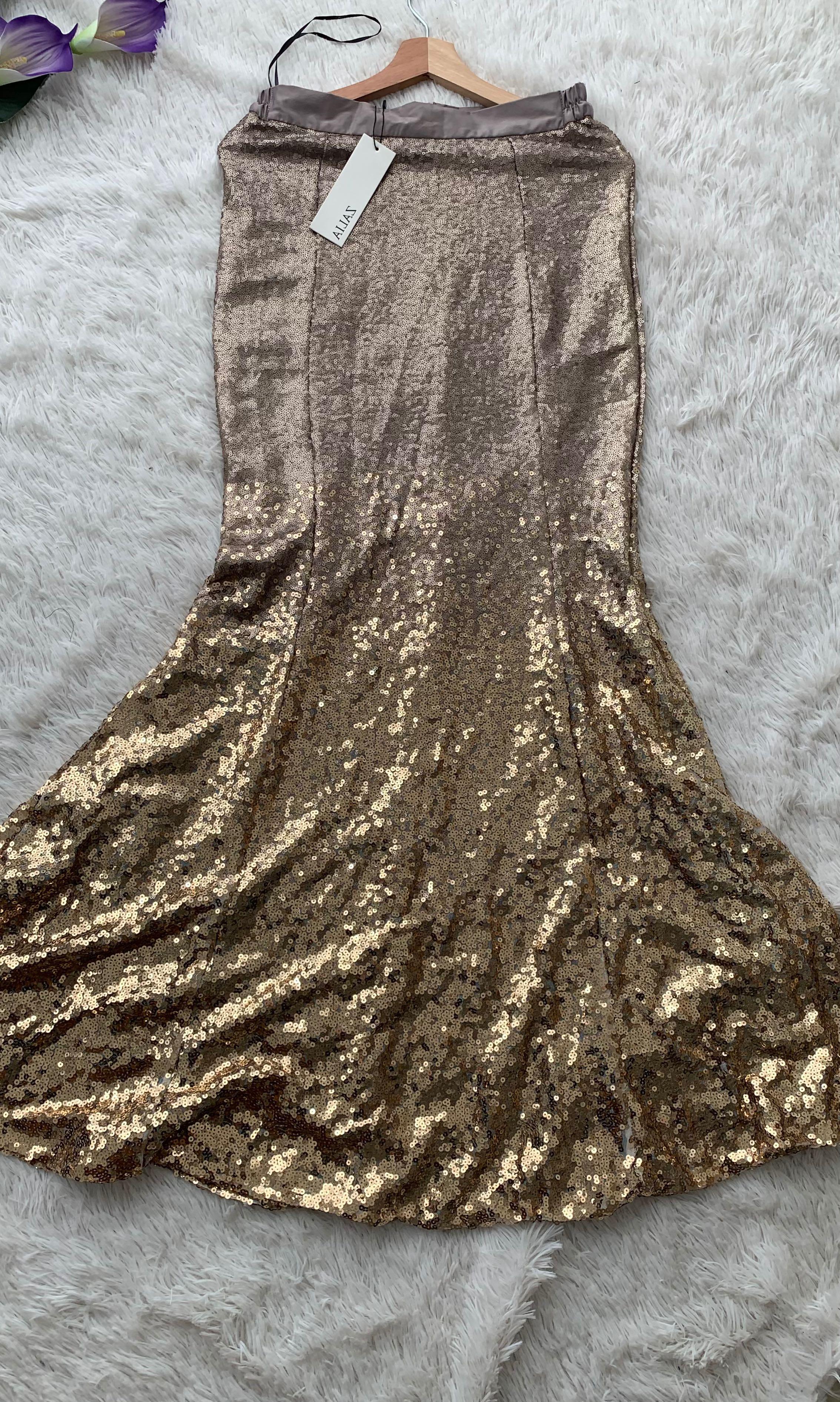NWT Zalia Peplum with Gold Sequin skirt Women s Fashion