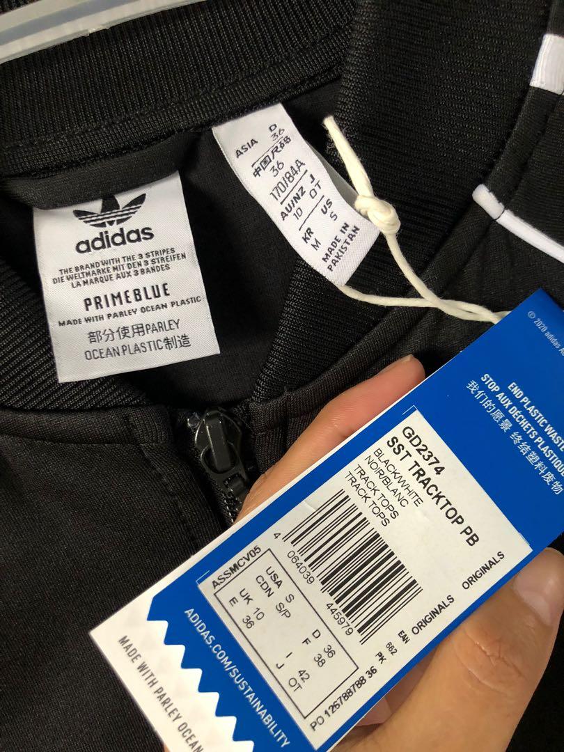 NWT Authentic classic Adidas stripe jacket size 36 Small UK 10, Women's  Fashion, Activewear on Carousell