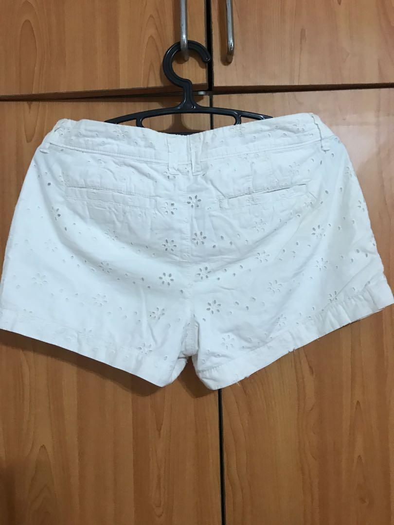 Old navy eyelet shorts best sale