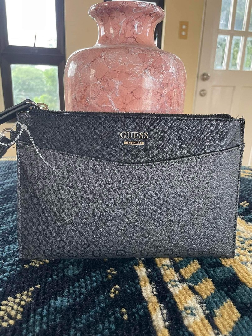Original Guess Pouch from US, Women's Fashion, Bags & Wallets, Purses ...