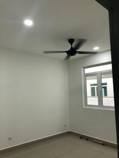 (Category: ) located in . Submitted by jeejeehadid (Listing ID 1157009348, Image 1). Description: .