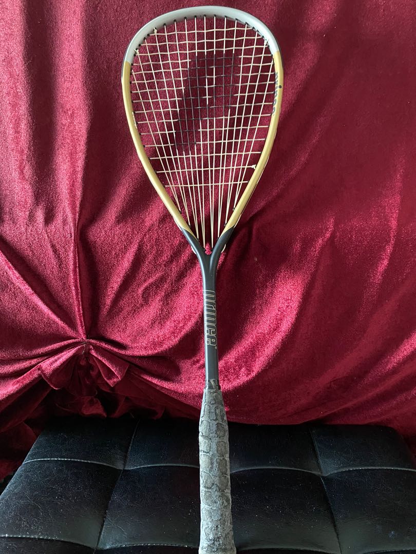 PRINCE squash racket with case 196grams, light used a few times but