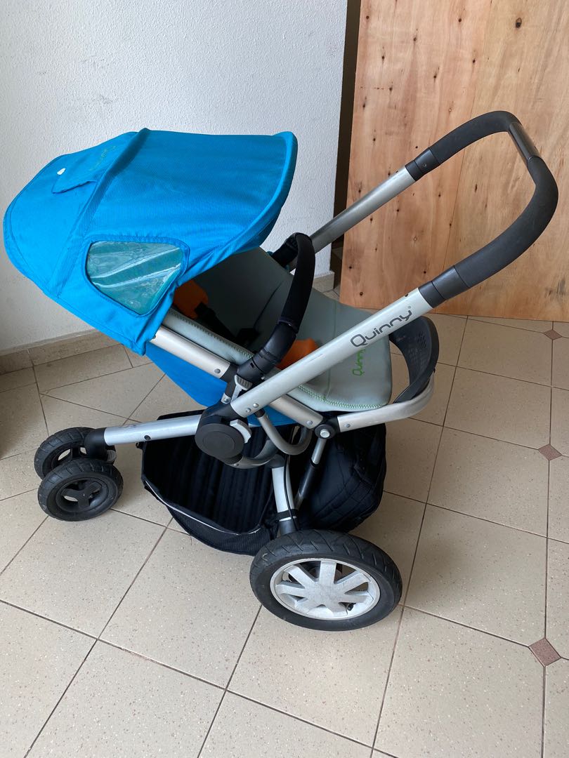 Quinny Buzz stroller with Babies & Kids, Going Out, Strollers