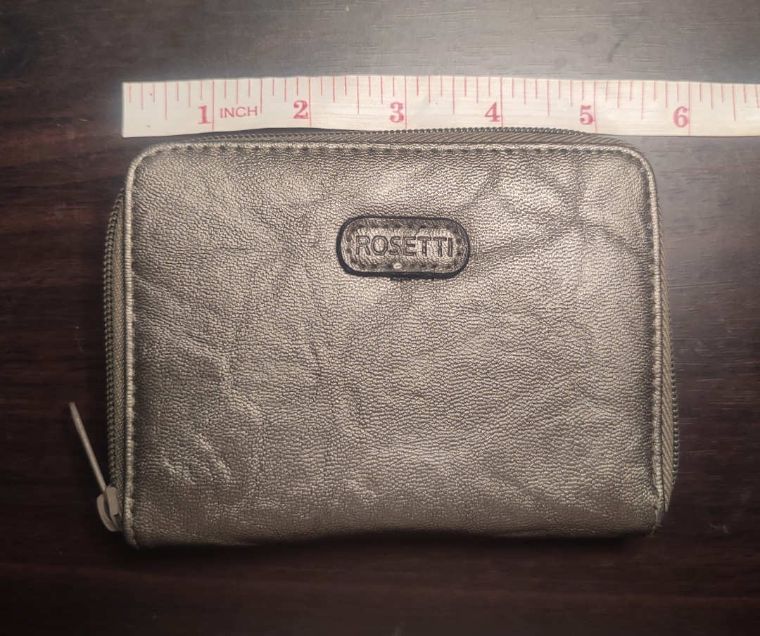 Rosetti wallet top