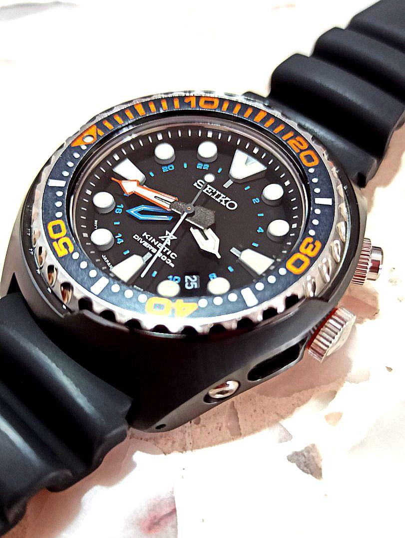 SEIKO PROSPEX KINETIC DIVER'S WATCH 200M 5M85-0ABO, Luxury, Watches on  Carousell