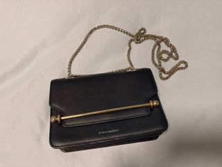 （分類：）位於 。 由 chloengcy 提交（商品編號 1157041831，圖片 1）。簡介： 。