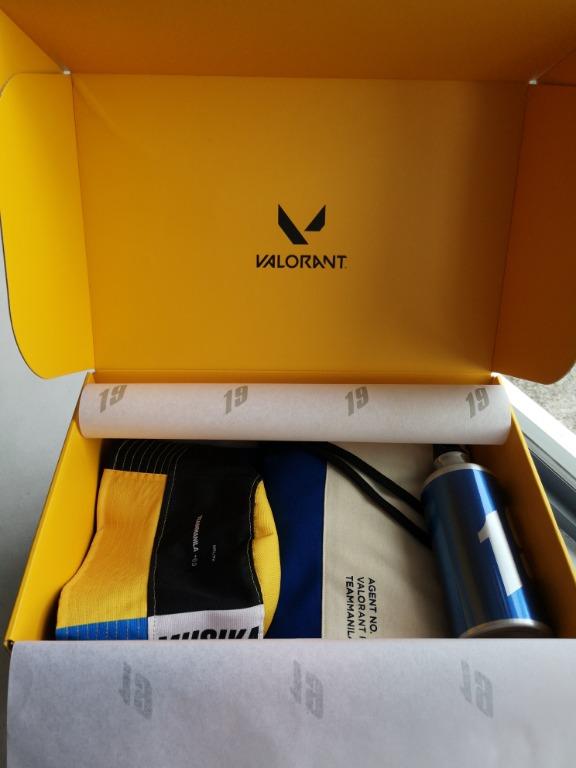 Team Manila X VALORANT Neon Collection Swag Kit, Women's Fashion