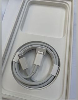 USB-C to Lightning