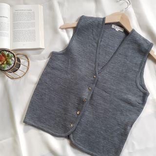 Vest Rajut