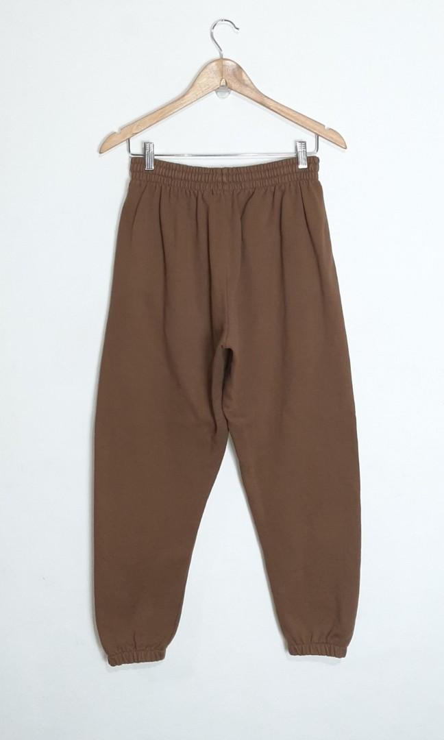 YEEZY Season 6 Basic Sweatpant In Brown 